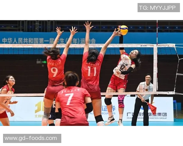 重庆排球队逆袭之路揭秘：世锦赛背后的奋斗与荣耀