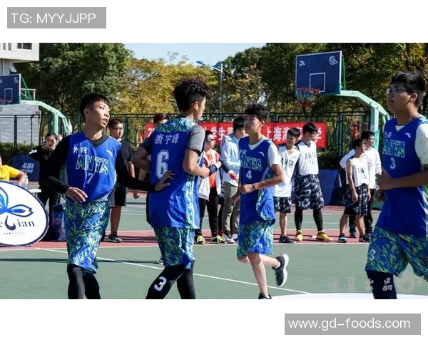 重庆篮球队的辉煌征程与大满贯梦想的追逐之路