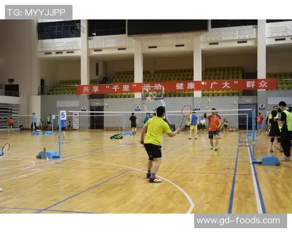 重庆羽毛球队在世界锦标赛中的崛起与成长历程全景回顾 重庆羽毛球队在世界锦标赛中的崛起与成长历程全景回顾