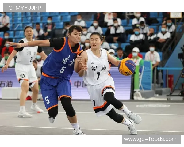 南京篮球队与西安篮球队赛后分析:力量对决的精彩瞬间与战术探讨 南京篮球队与西安篮球队赛后分析:力量对决的精彩瞬间与战术探讨