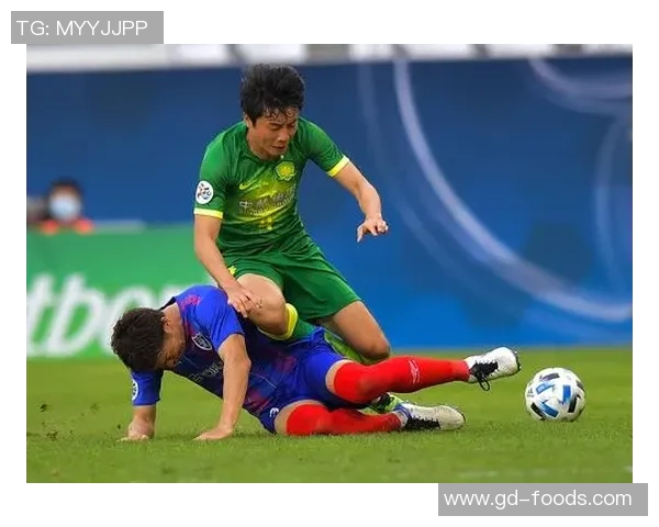 北京足球队在冠军赛中的强劲表现与战术分析 北京足球队在冠军赛中的强劲表现与战术分析