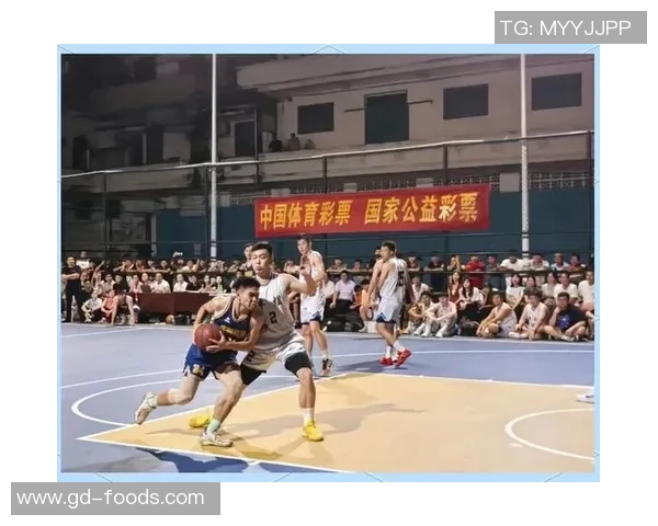 成都篮球队在篮球团队协作排行榜中荣获第二名展现出卓越团队精神与实力